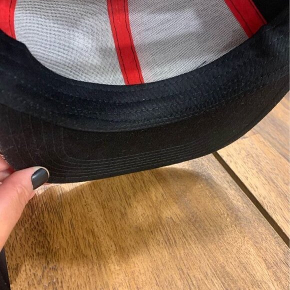 DISNEY Mickey Mouse hat. 85% cotton. New. - Picture 10 of 10